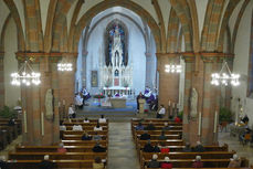 Beauftragung zu Lektorat und Akolythat in St. Marien, Volkmarsen (Foto: Karl-Franz Thiede)